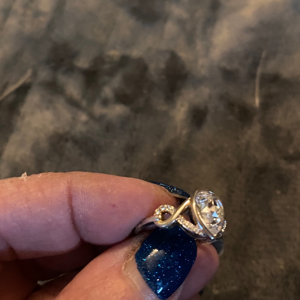 Silver plated ring - Picture 2 of 5